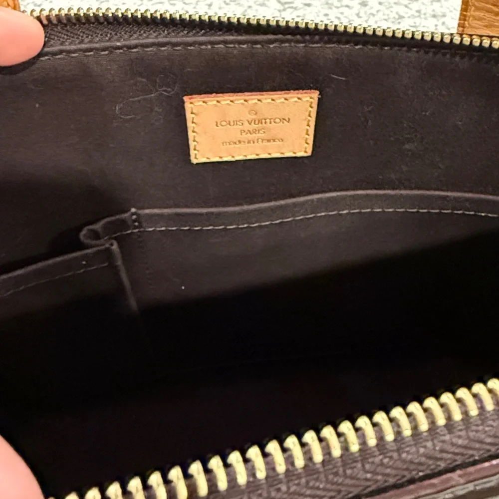 Louis Vuitton Bellevue PM Amarante collection, excellent condition - Picture 5 of 7
